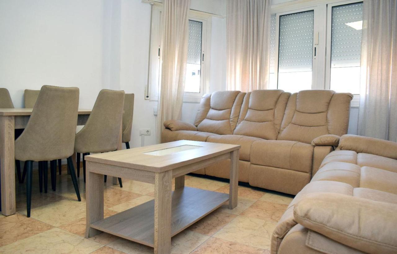Apartamentos Atlas Terrassa II Buitenkant foto