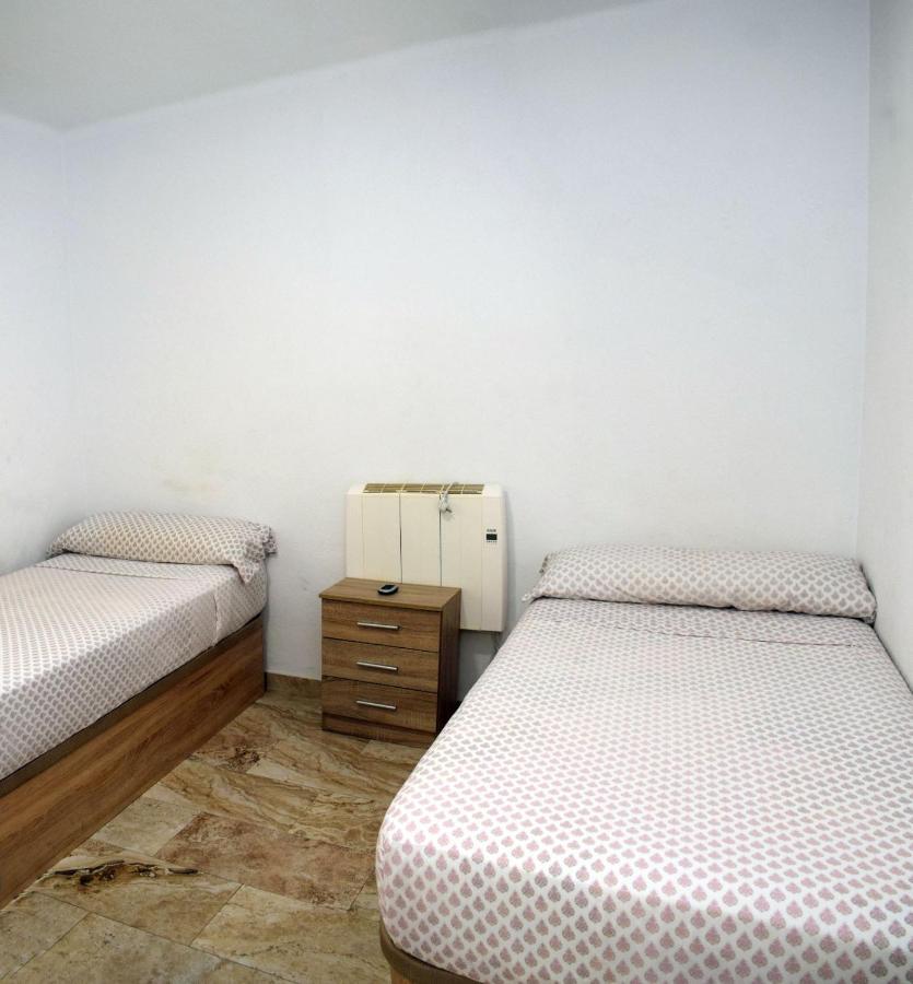 Apartamentos Atlas Terrassa II Buitenkant foto