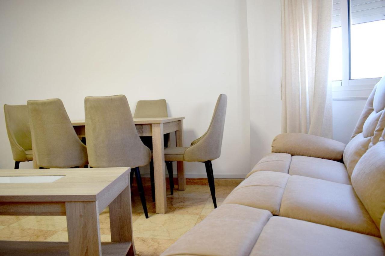 Apartamentos Atlas Terrassa II Buitenkant foto