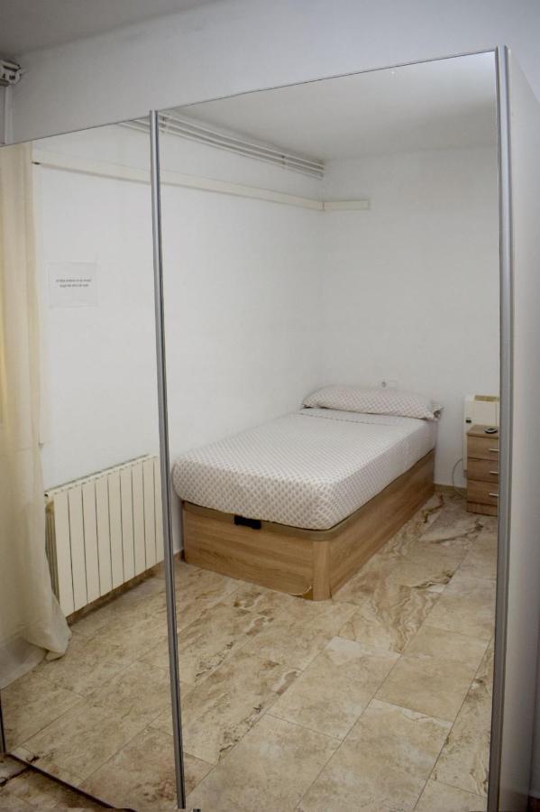 Apartamentos Atlas Terrassa II Buitenkant foto